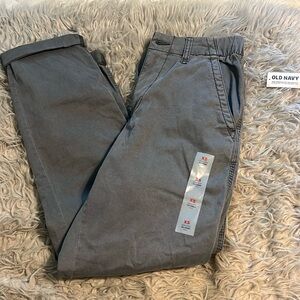 Brand new women’s high-rise pants